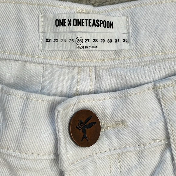 NWT One Teaspoon Awesome Baggies Relaxed Leg Rolled Cuff White Free Love Sz 26 - Picture 9 of 15